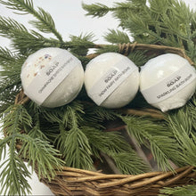 Load image into Gallery viewer, Christmas Ornament Bath Salt Soaks & Bath Bombs