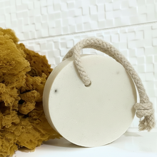 Load image into Gallery viewer, Soap On A Rope