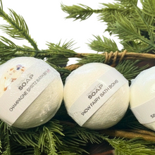 Load image into Gallery viewer, Winter Bath Bomb Set