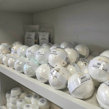 Load image into Gallery viewer, Wholesale Natural Bath Bombs
