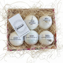 Load image into Gallery viewer, Natural Bath Bomb Gift Box
